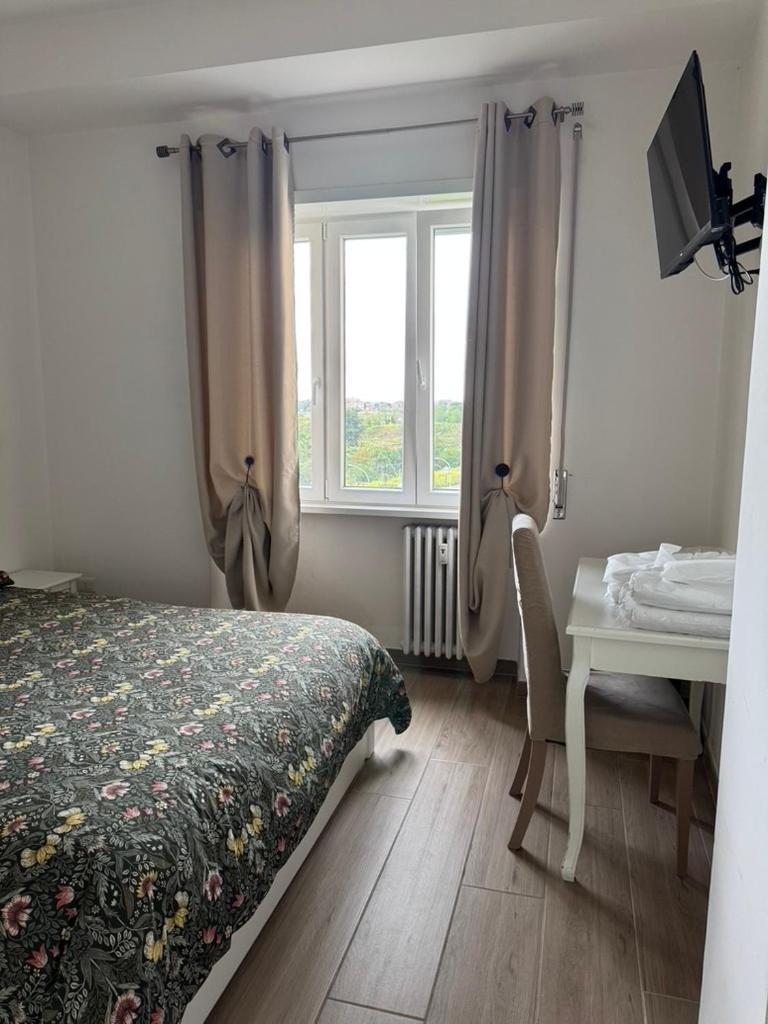 Grazioso Tiburtina - 3 Bedrooms Appartamento Roma