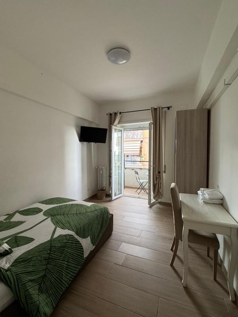 Grazioso Tiburtina - 3 Bedrooms * Roma