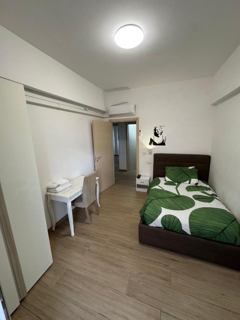 Grazioso Tiburtina - 3 Bedrooms Appartamento